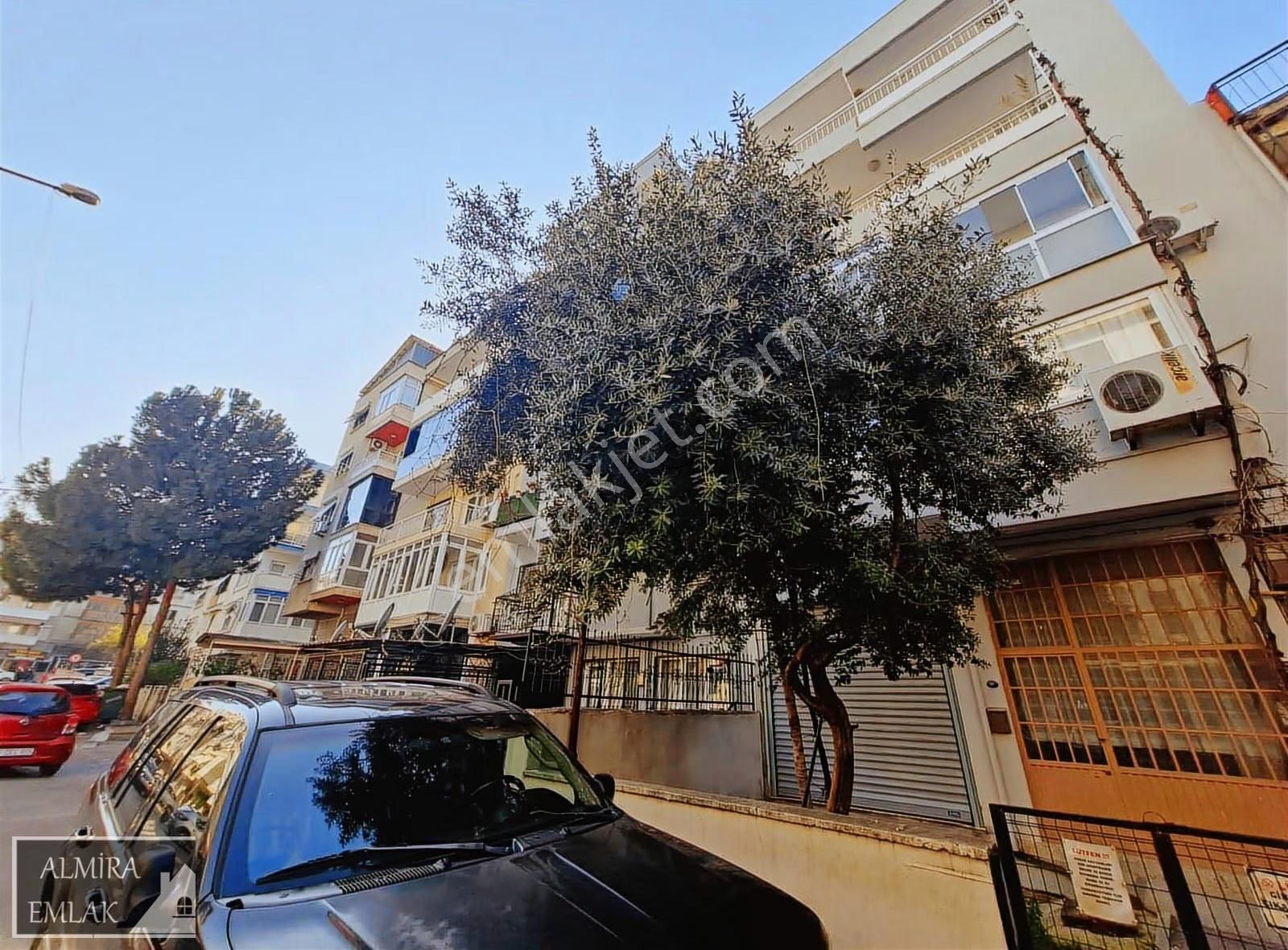 Bahçelievlerde Satılık Fırsat Daire Geniş, Ferah 3+1 140m2 - Görsel 16