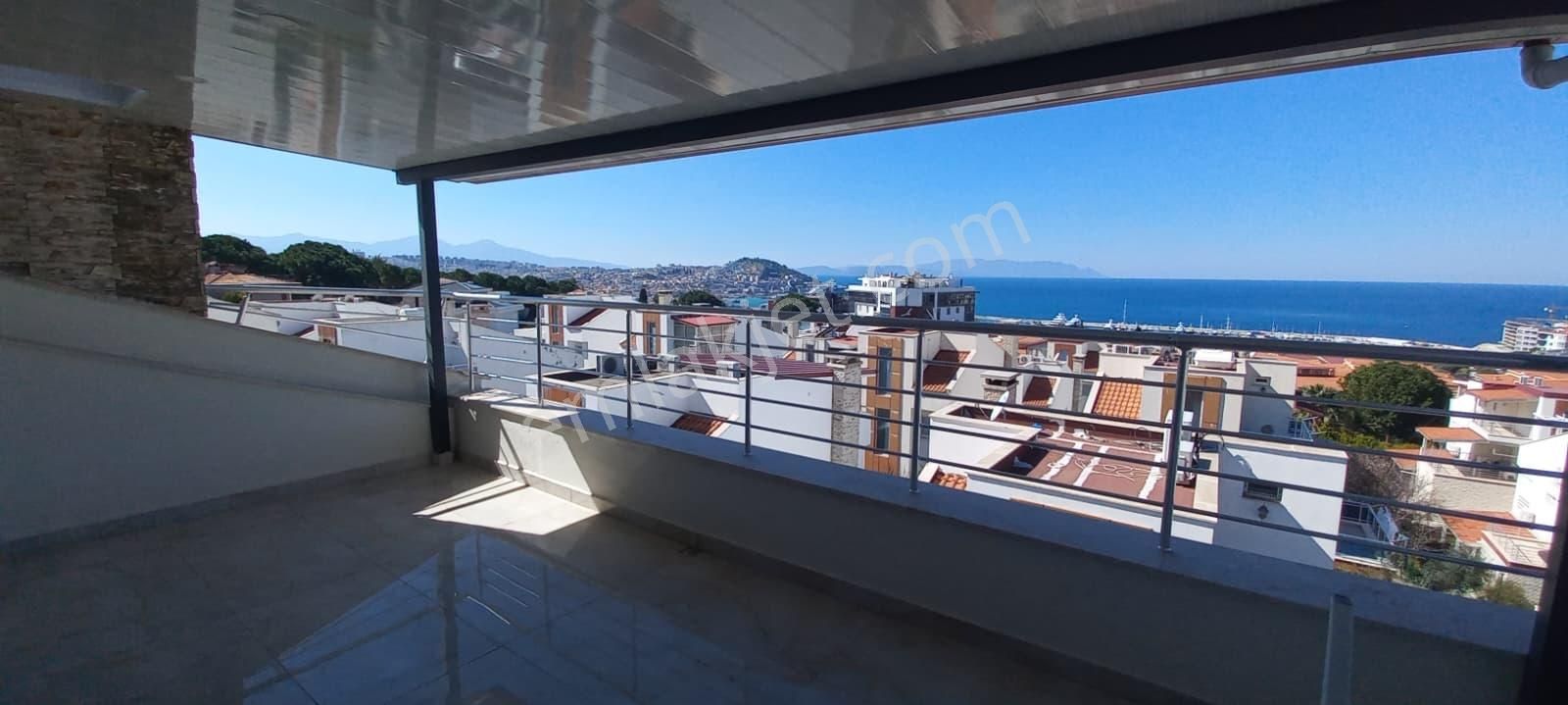 Kuşadası Marina'ya Yürüme Mesafesinde Muhteşem Tripleks Villa - Görsel 5