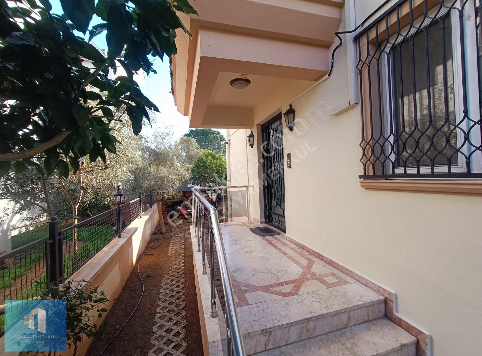 Sky'dan Sakin Konumda Tertemiz Ve Geniş Kiralık 130 M2 3+1 Daire - Görsel 11