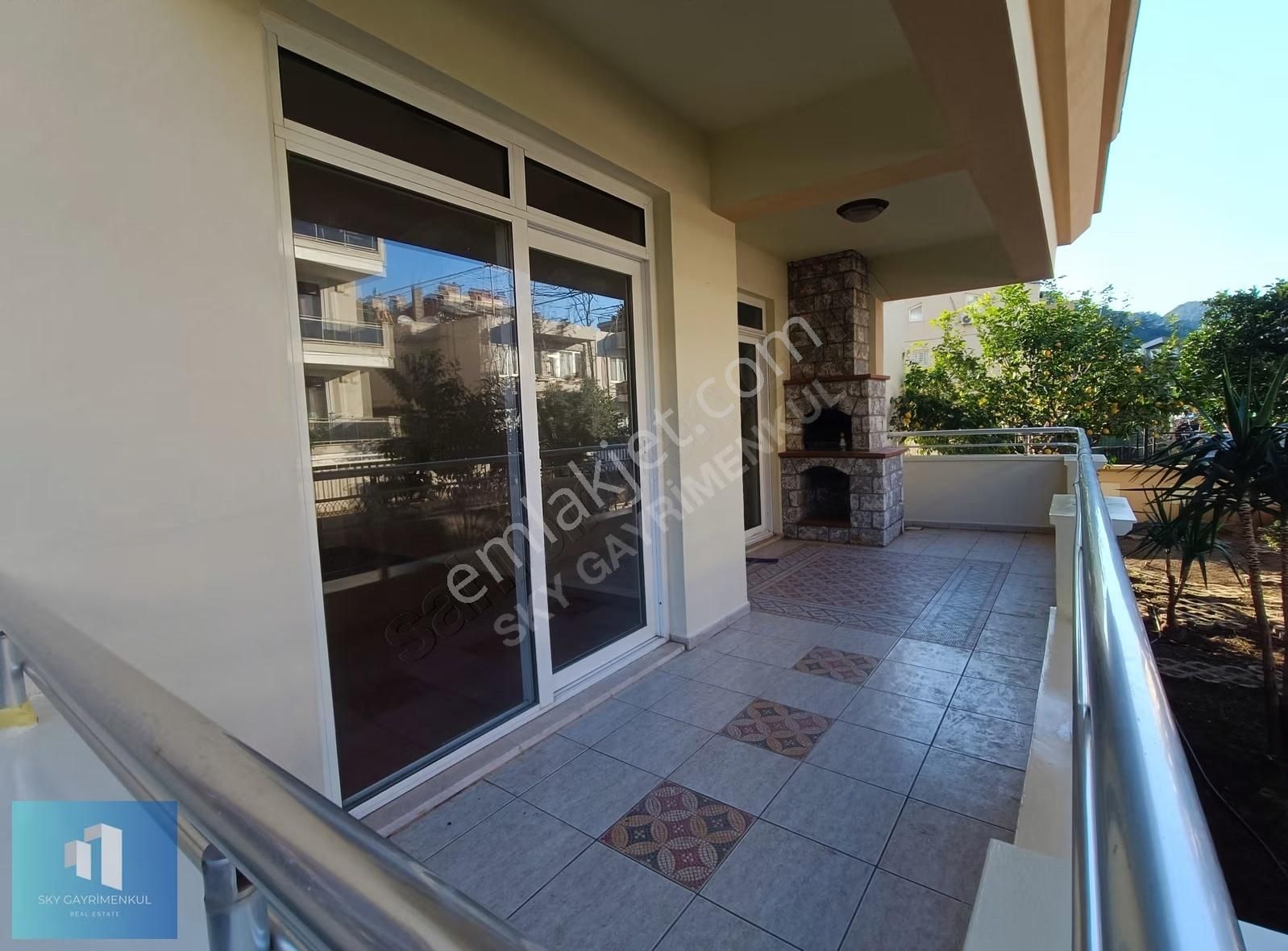 Sky'dan Sakin Konumda Tertemiz Ve Geniş Kiralık 130 M2 3+1 Daire - Görsel 15