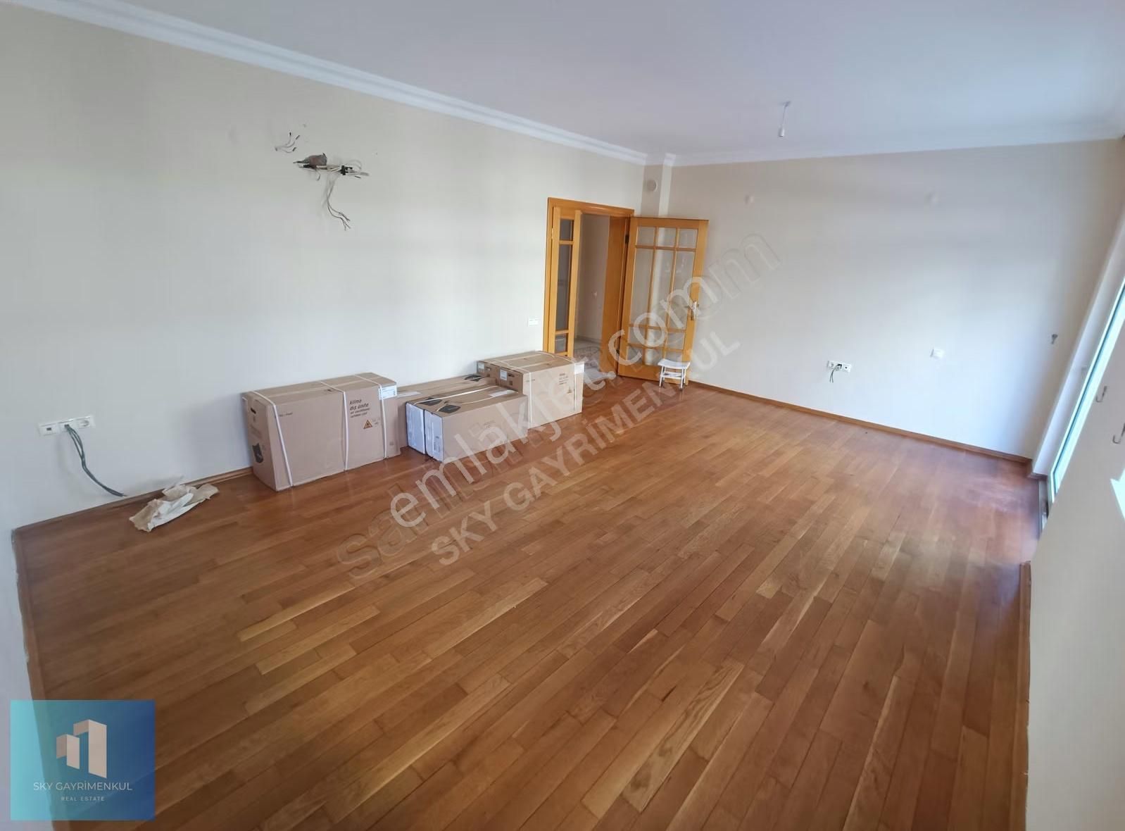 Sky'dan Sakin Konumda Tertemiz Ve Geniş Kiralık 130 M2 3+1 Daire - Görsel 8