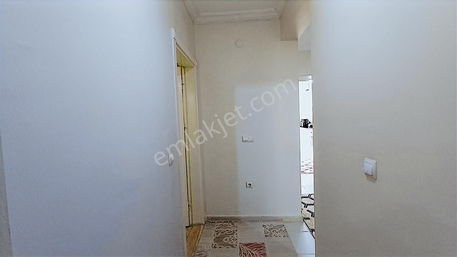 Güzel Emlak Tan Bakımlı Daire - Görsel 13