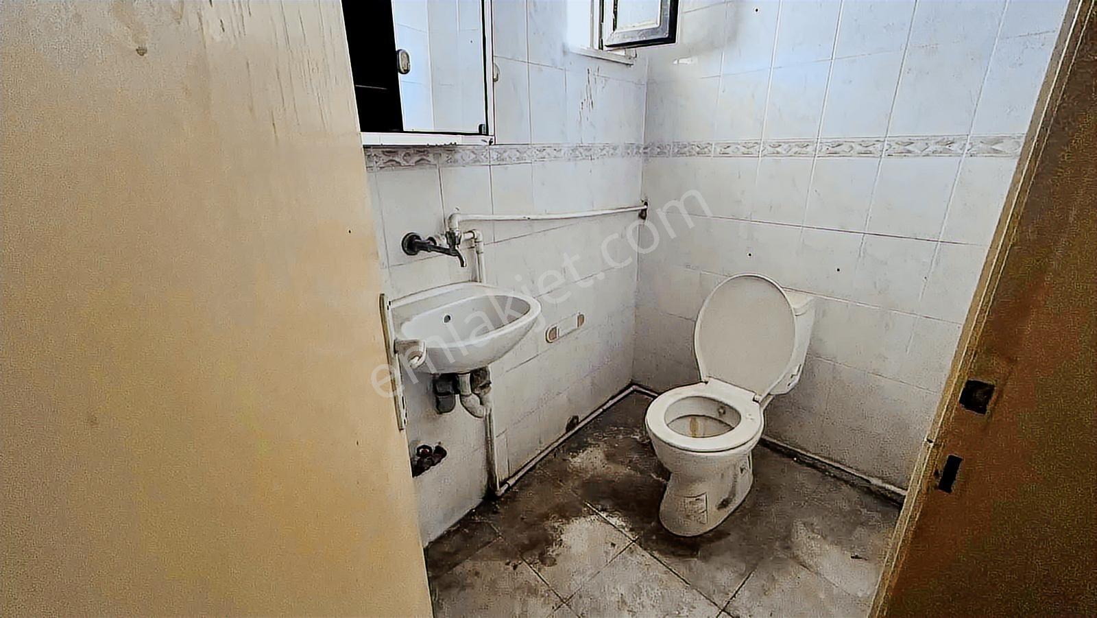 Antalya Merkez'de İşlek Bölgede Satılık Dükkan - Görsel 5