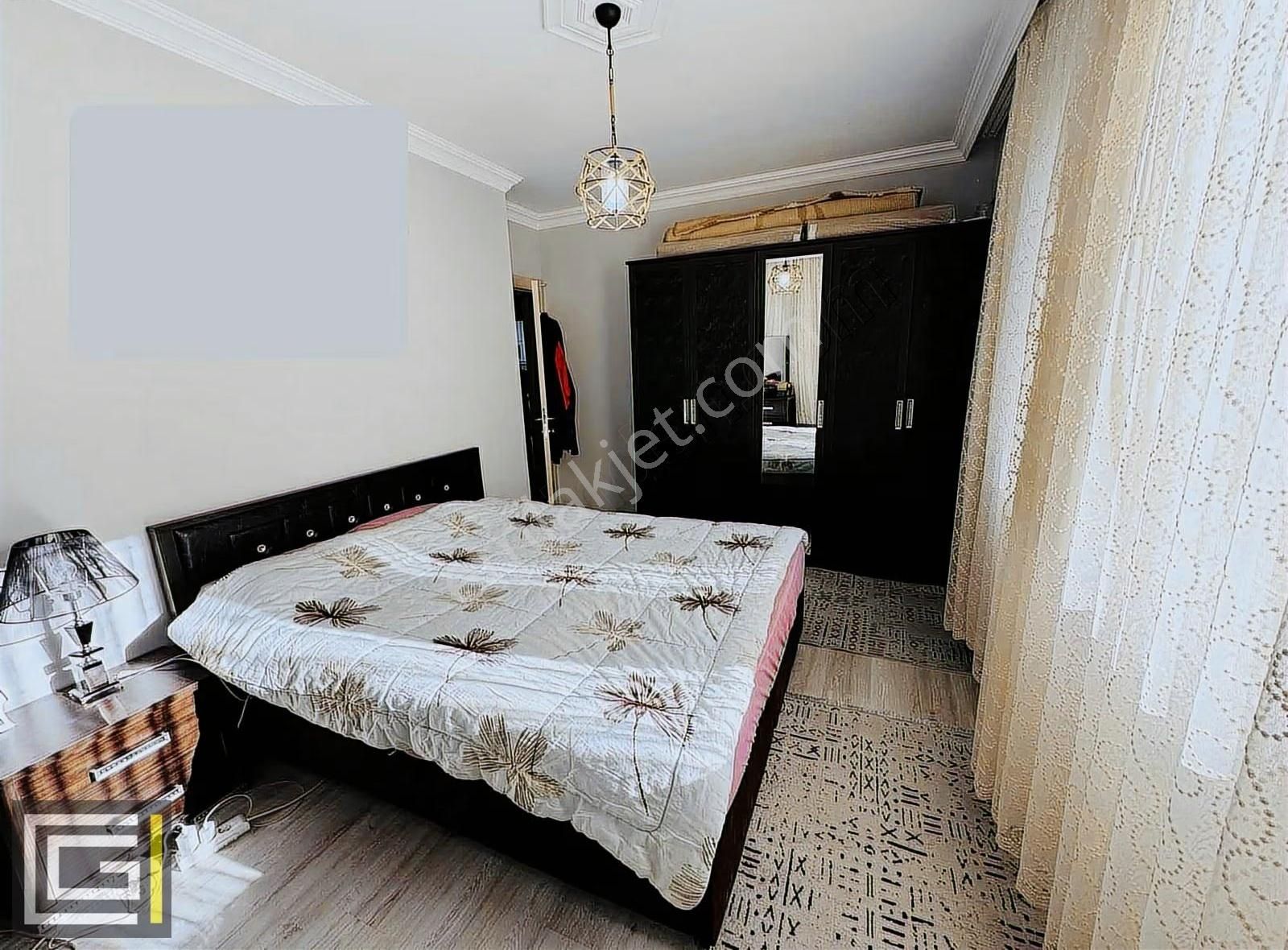 Ayrı Mutfaklı Arakat 2+1 Ferah Satılık Daire - Görsel 16