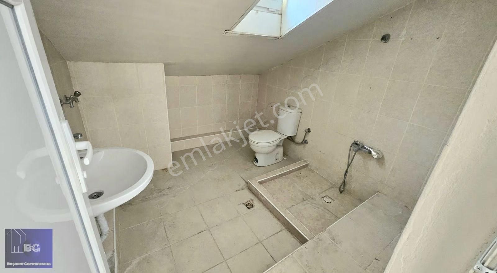 Bir Evim Olsun Diyorsanız ! Karaman Mah. 2+1 130 M2 Daire! - Görsel 2