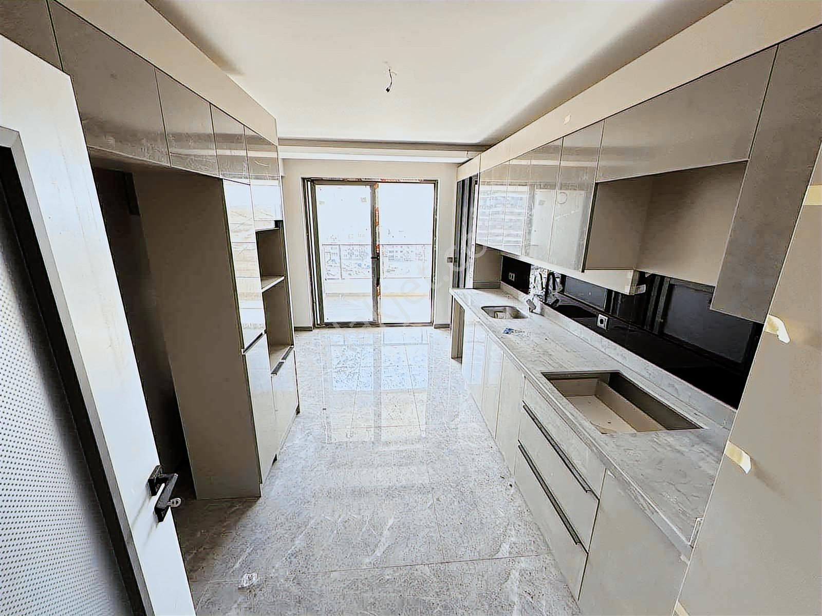 Törekent Mevlana Mah 4+1