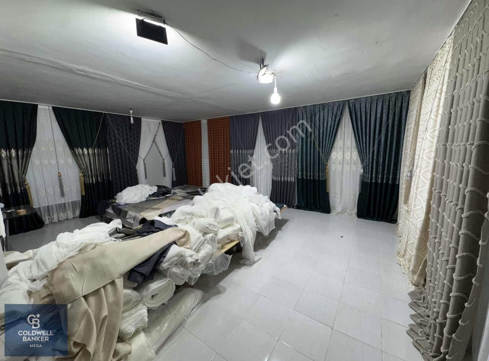 Esenyurt Mehterçeşmede Ptt Yani Satılık Dükkan - Görsel 8