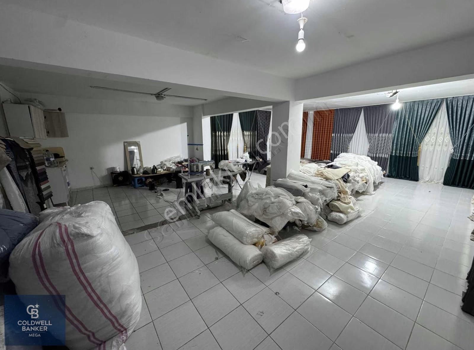 Esenyurt Mehterçeşmede Ptt Yani Satılık Dükkan - Görsel 13