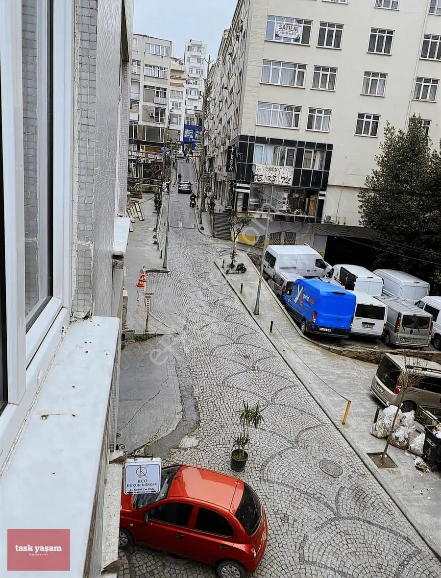 Nişantaşı Meşrutiyet Ebe Kızı Sokakta Kiralık 3+1 Daire - Görsel 4