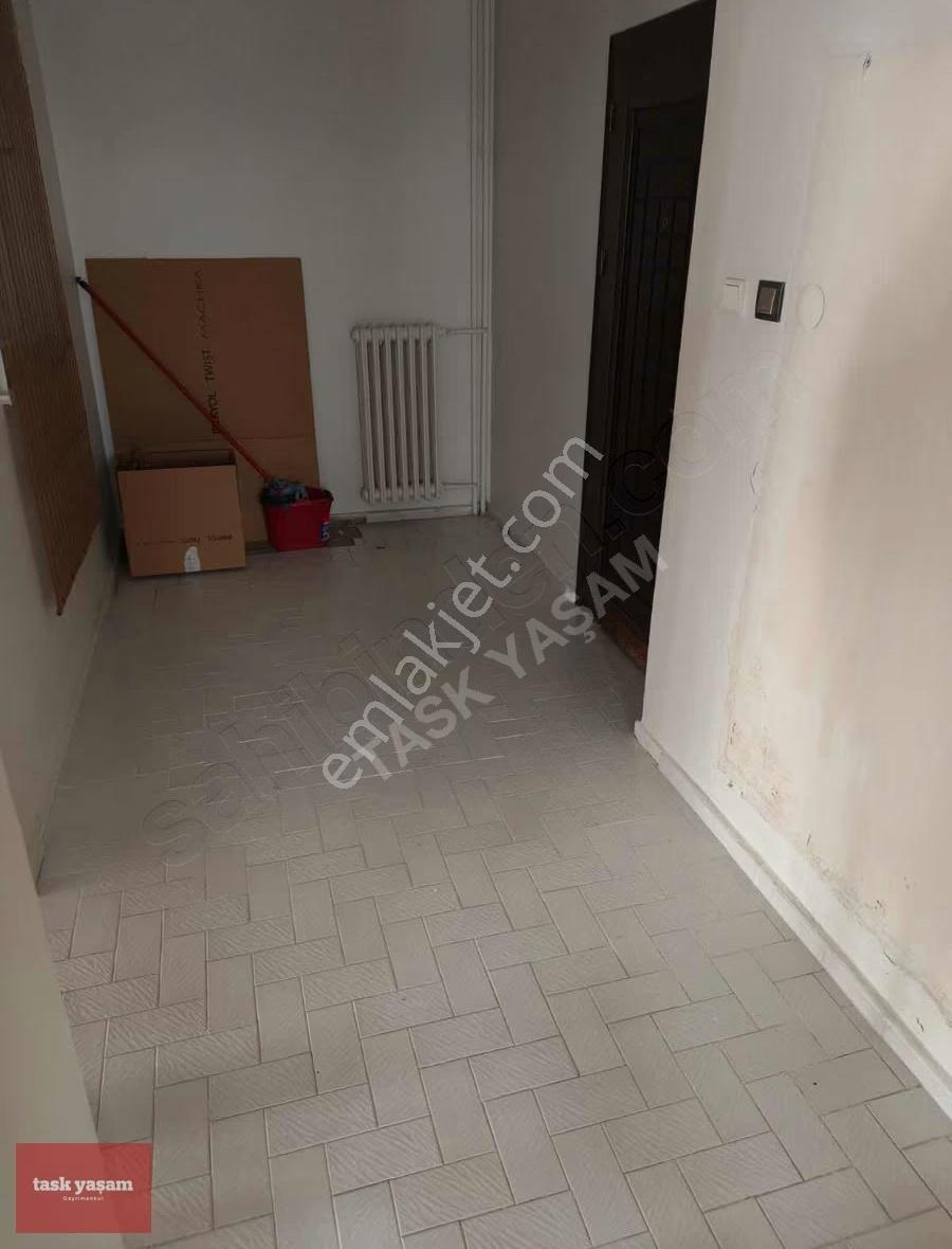Nişantaşı Meşrutiyet Ebe Kızı Sokakta Kiralık 3+1 Daire - Görsel 18