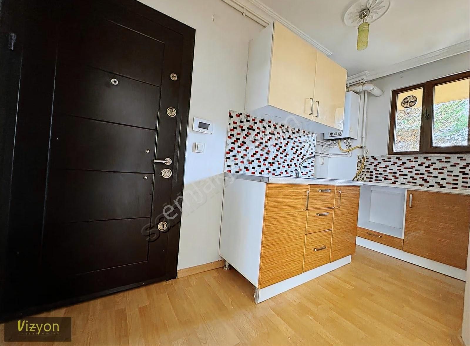 Satılık Yüksek Giriş İskanlı 1+1 Daire - Görsel 22