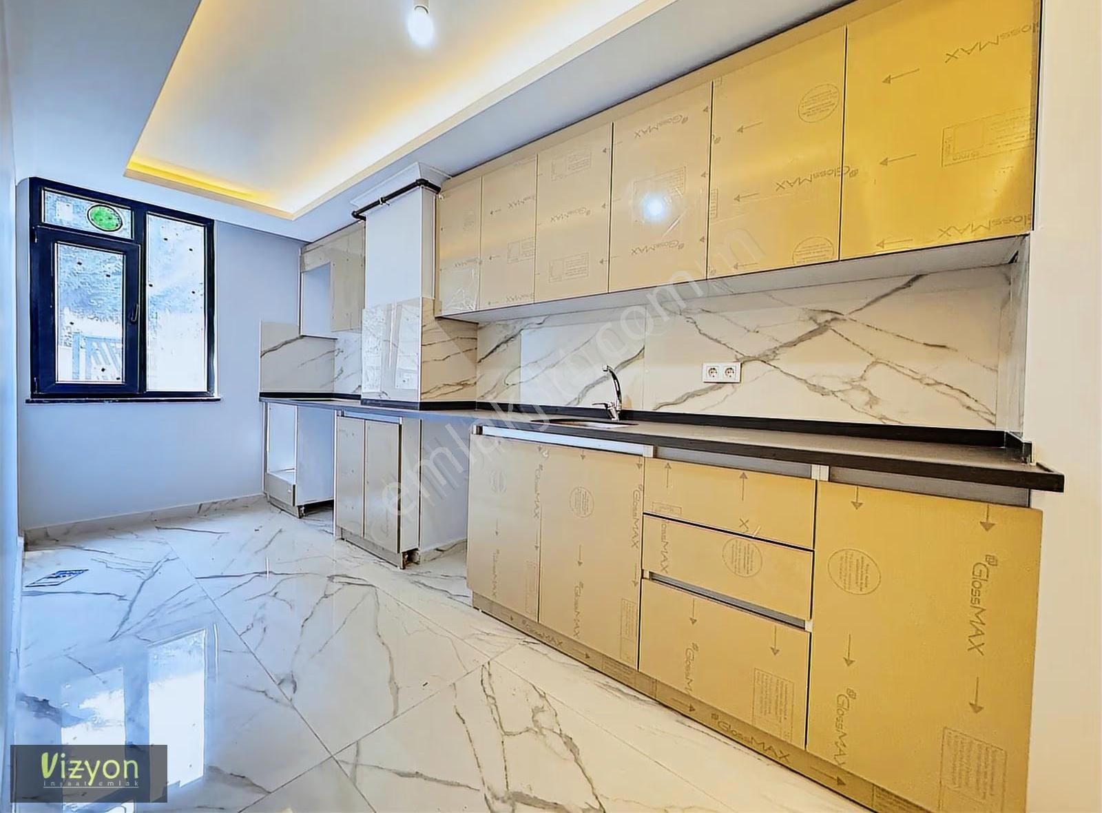 Lüks Ve Konforun Bir Arada Bulunduğu Daire Satışta - Görsel 23