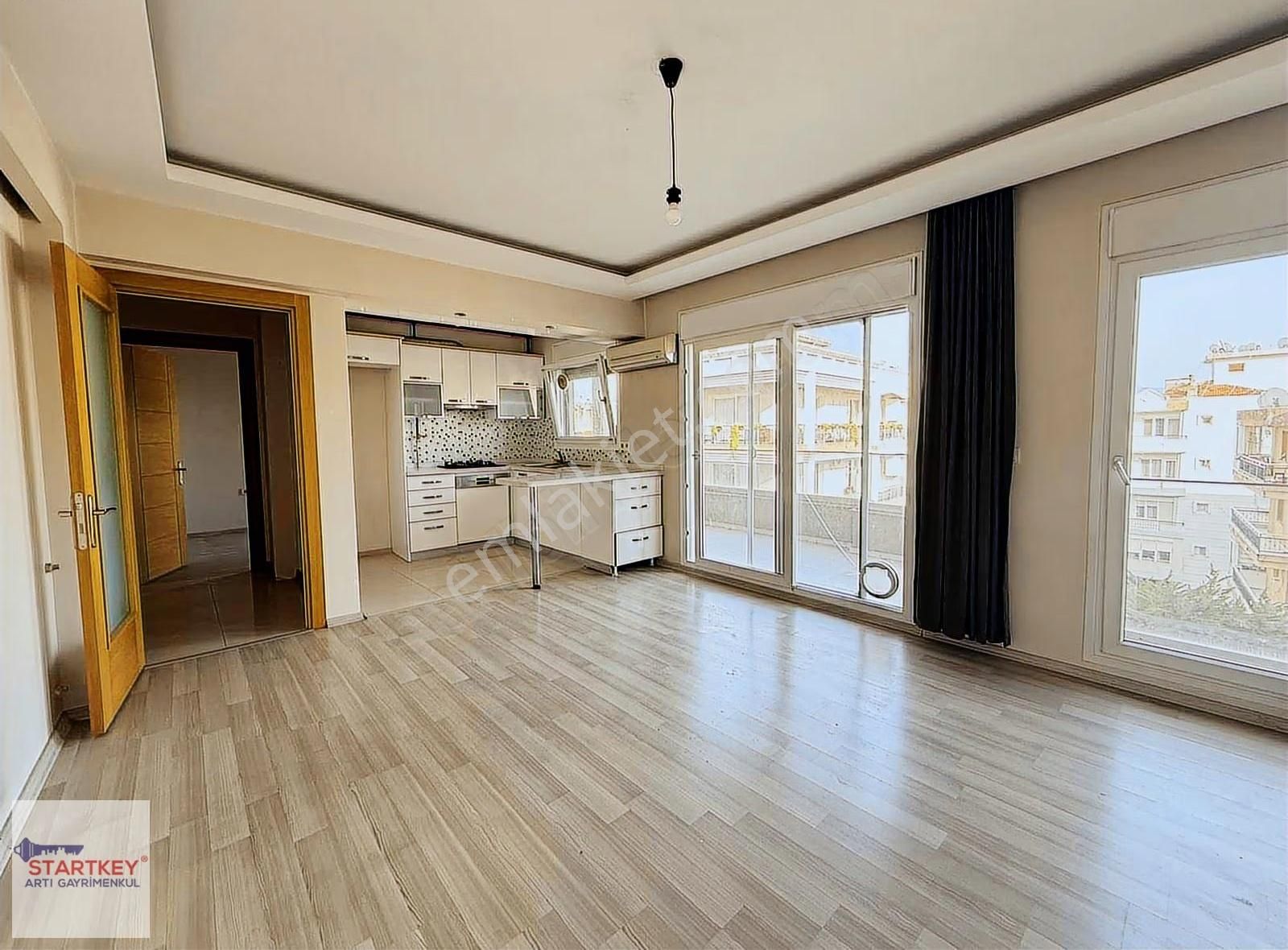 Yalı Mahallesi Atakent Tramvay Durağı Yakını 2+1 Kiralık Daire