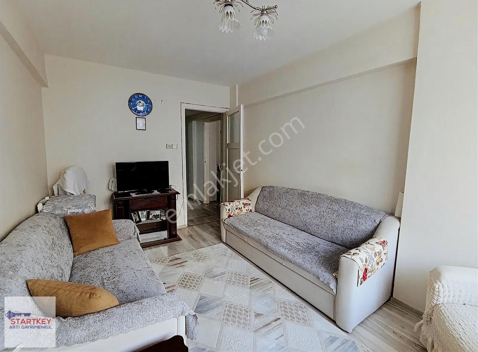 Bahçelievler Zübeyde Hanım Caddesi Üzerinde 3+1 Satılık Daire - Görsel 9