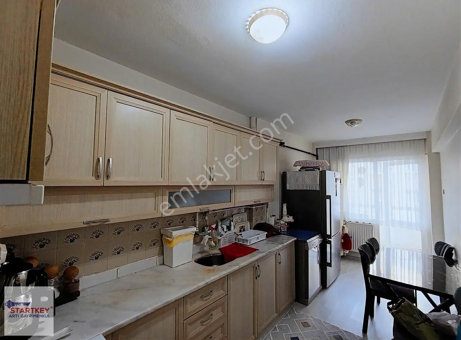 Bahçelievler Zübeyde Hanım Caddesi Üzerinde 3+1 Satılık Daire - Görsel 8