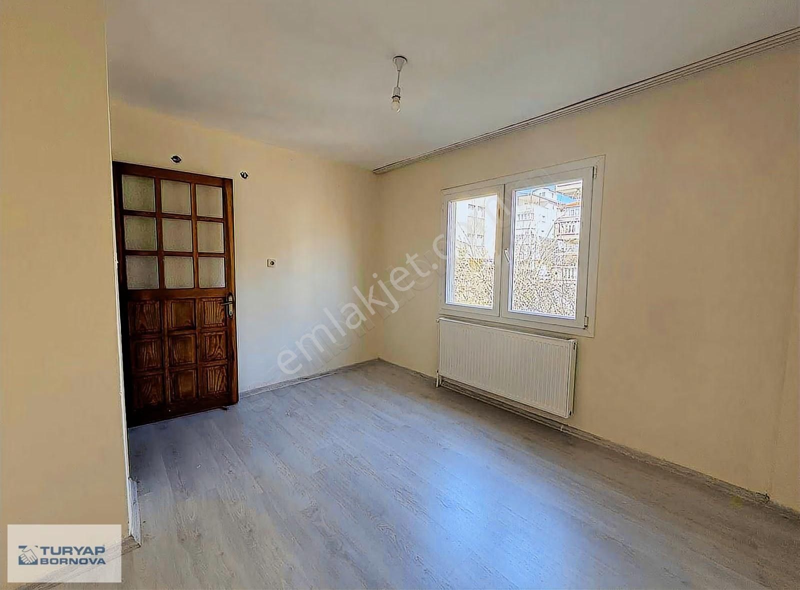 Turyap'tan Bornova Atatürk Mahallesi'nde 3+1 Kiralık Daire - Görsel 2