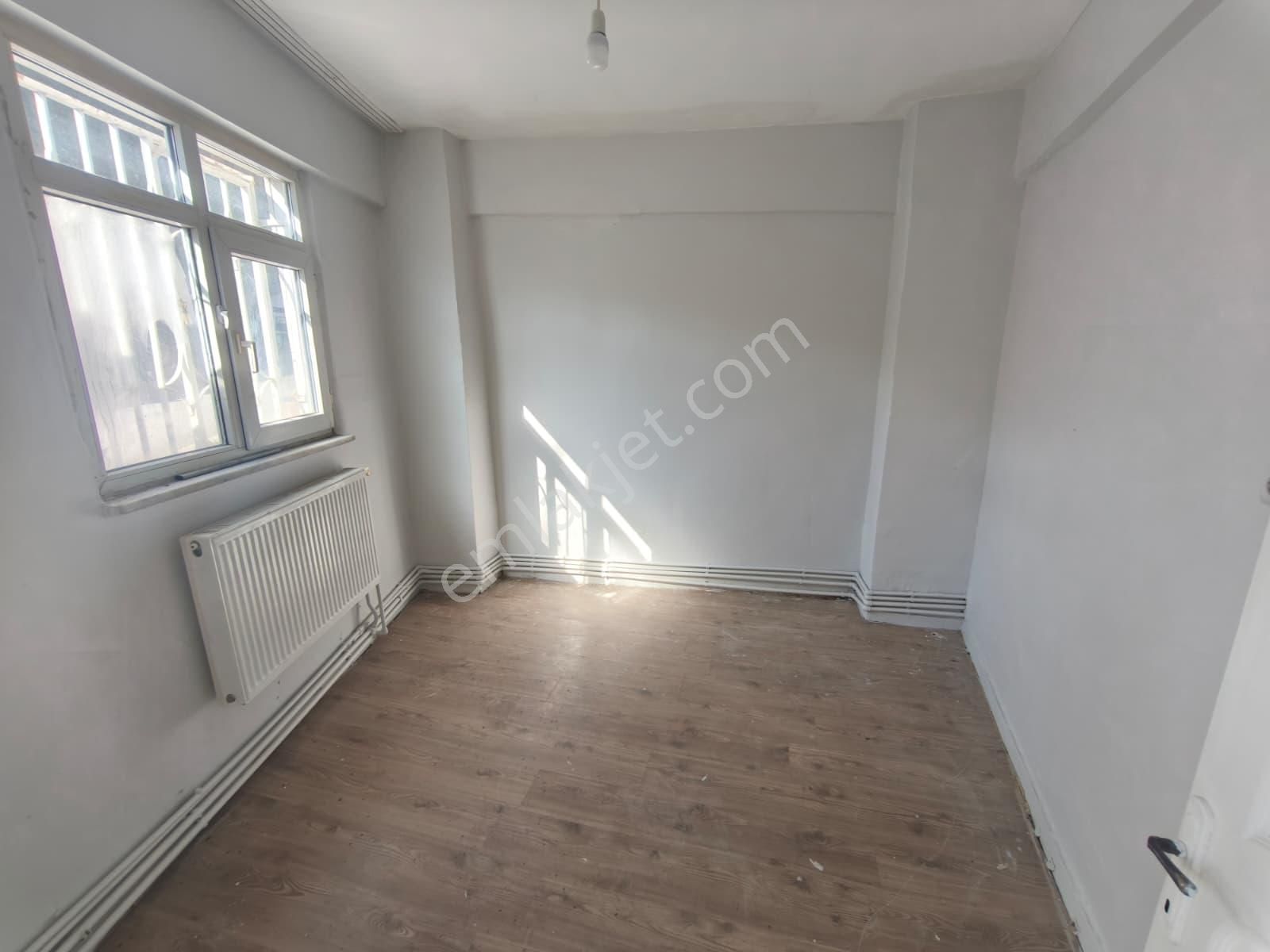 Turyap Enes Akay'dan Karagümrük Mah Kiralık 2+1 Giriş Daire - Görsel 17