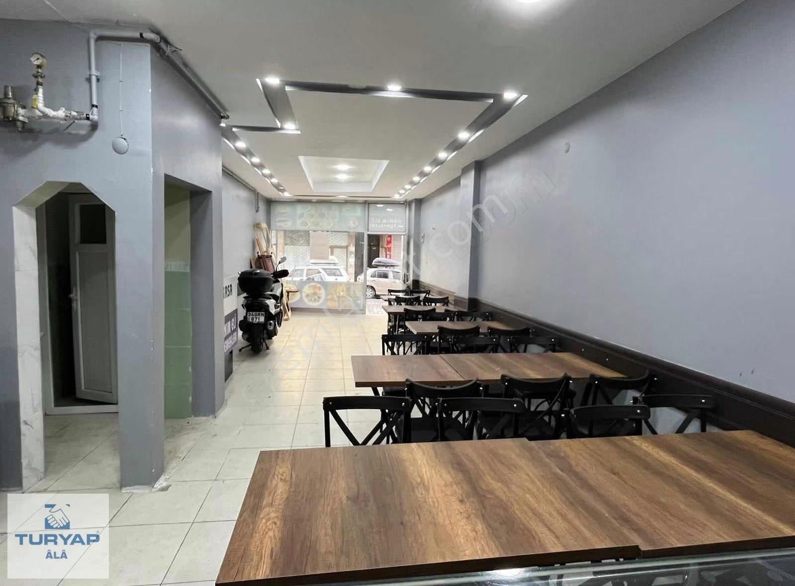 Uğurmumcu'da Net:70m2 Satılık Dükkan