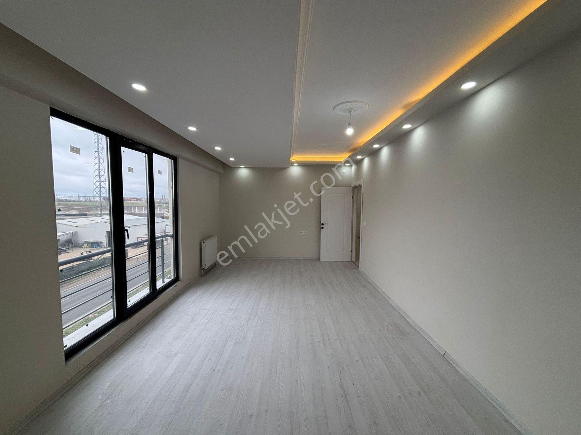 **eryıldız İnşaat'an Şook Fiyat!**katmülkiyetli Ful+ful Lüks 3+1 Ön Cephe - Görsel 17