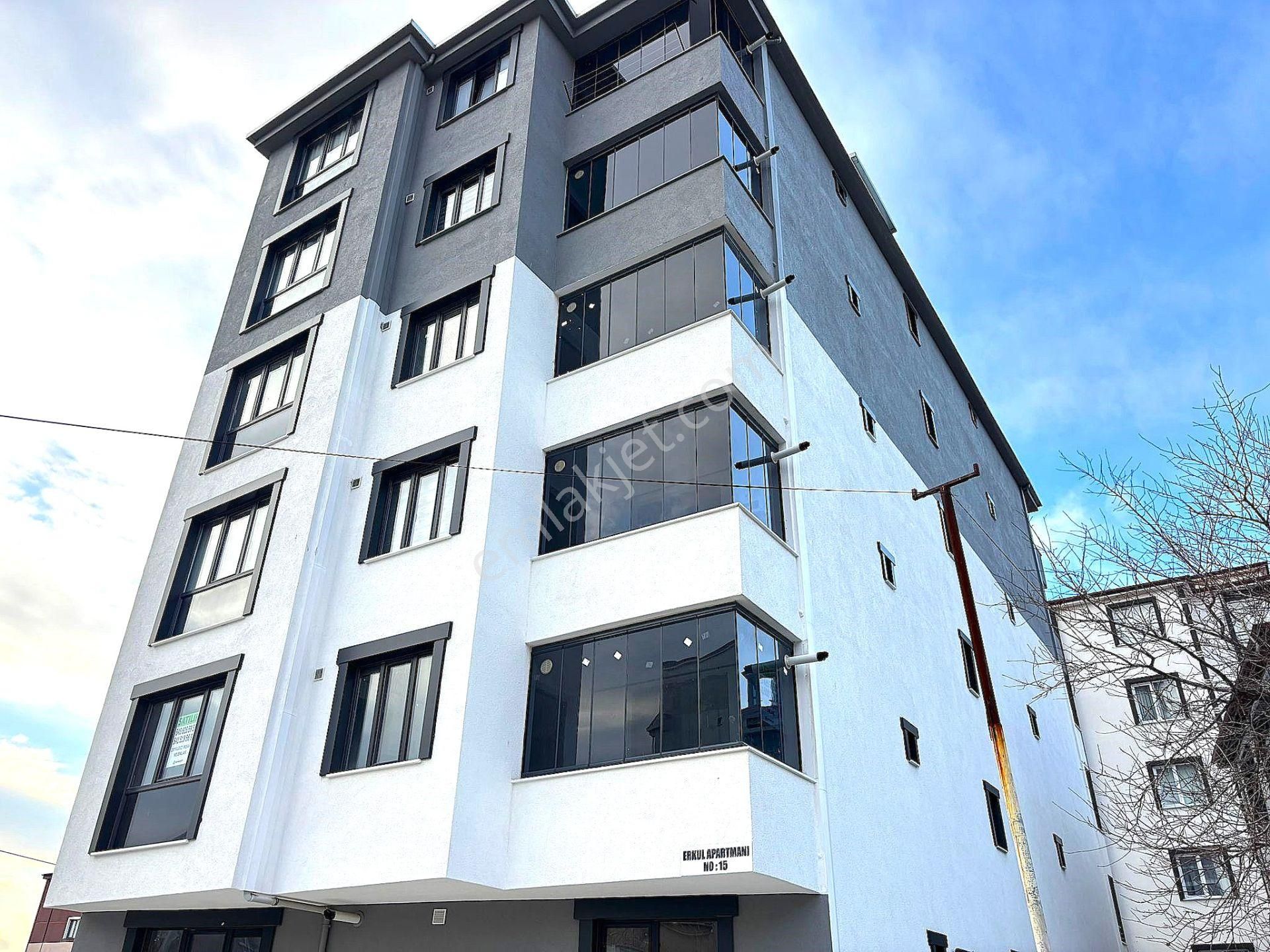 **eryıldız İnşaat'an**şehir Merkezinde**iskanlı 135m2 Lüks 3+1**