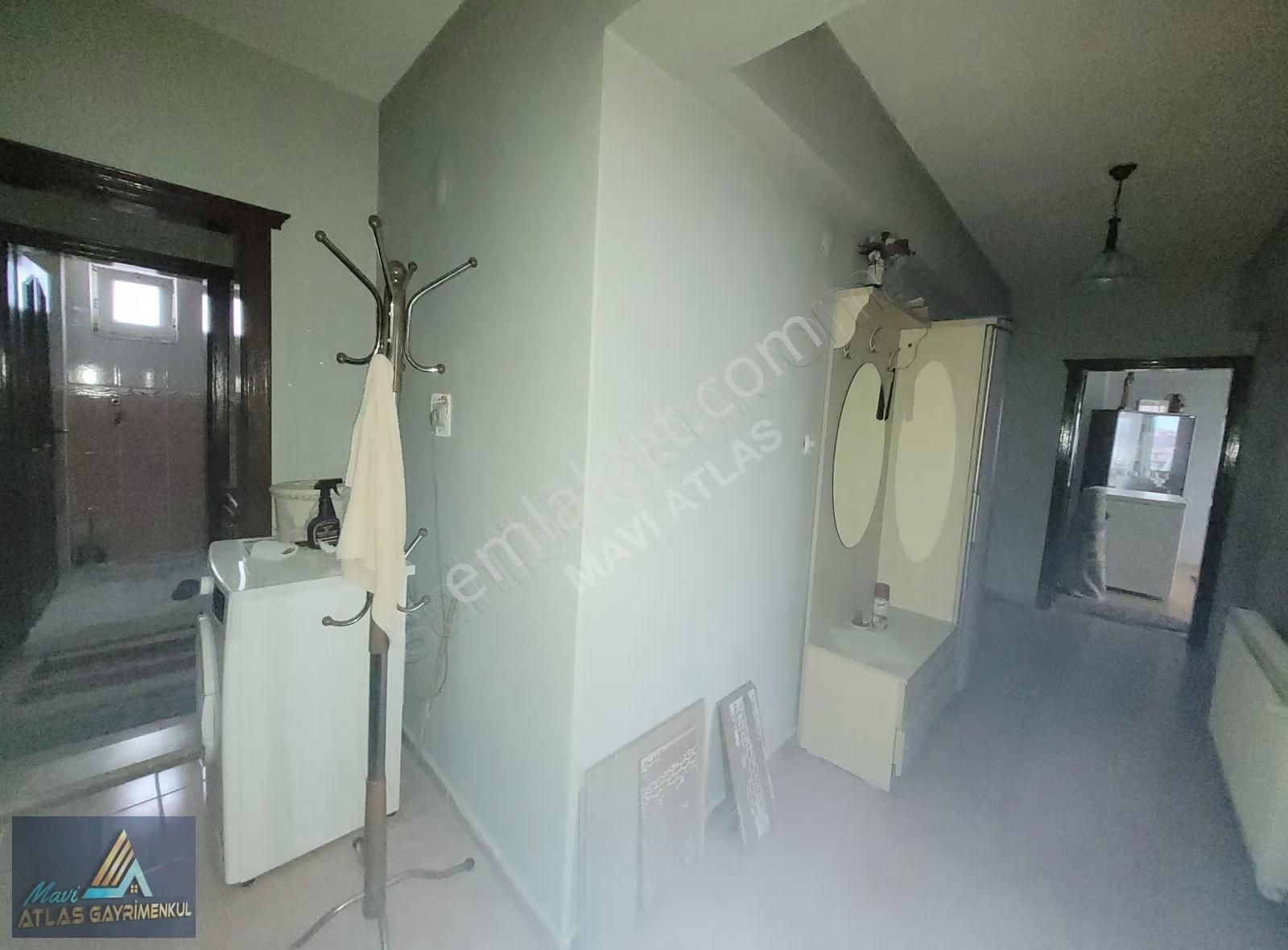 Mavi Atlastan Terme De Merkezi Konumda Satılık 3+1 Daire - Görsel 17