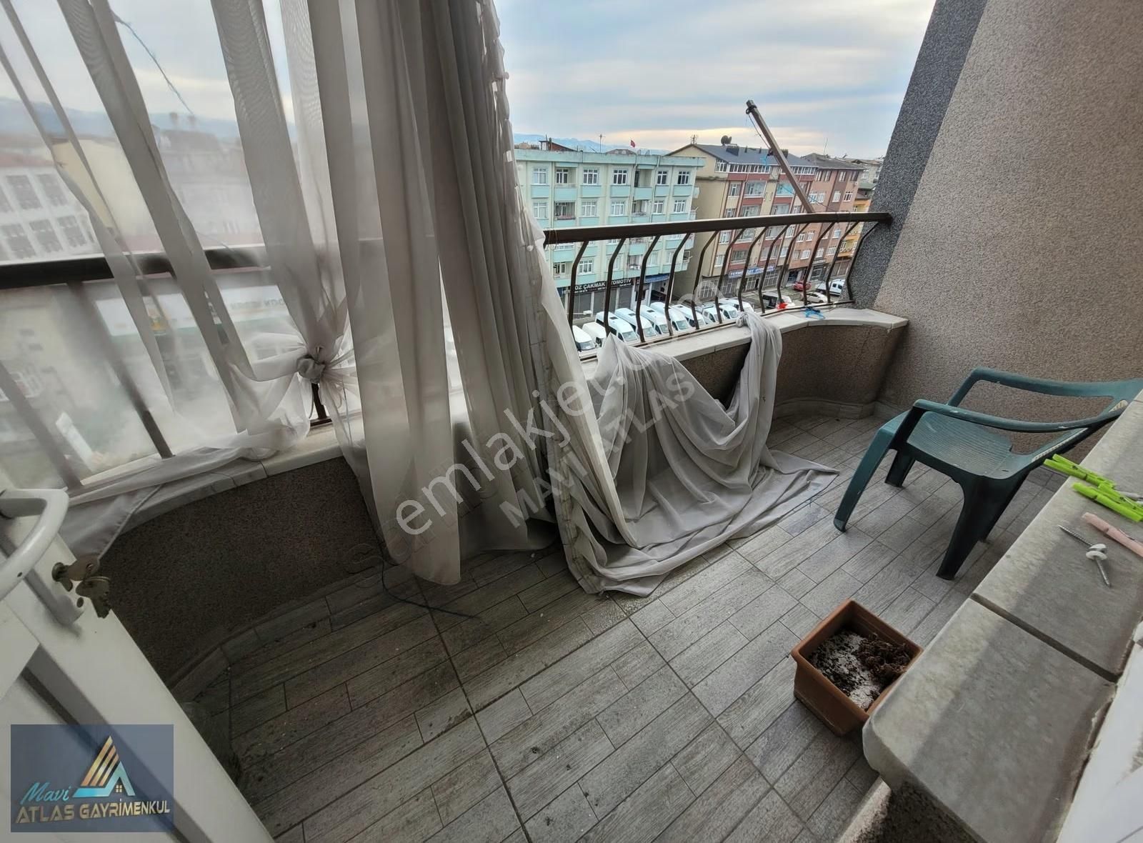 Mavi Atlastan Terme De Merkezi Konumda Satılık 3+1 Daire - Görsel 34