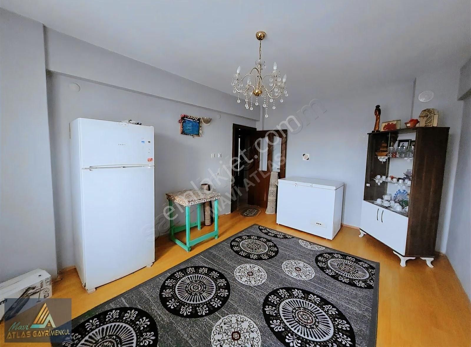 Mavi Atlastan Terme De Merkezi Konumda Satılık 3+1 Daire - Görsel 12