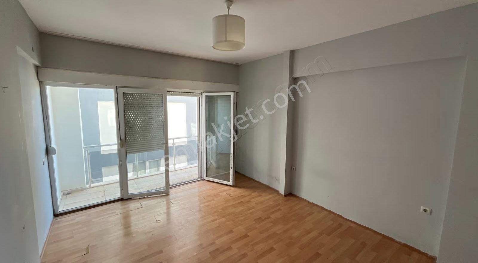 Altıntaşta Bölgenin En Geniş 2+1 Dubleksi! 4 Balkonlu & Ferah - Görsel 2