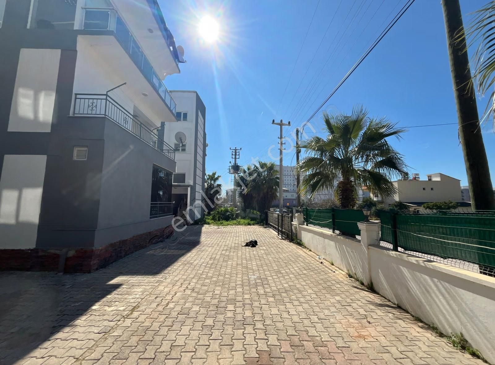 Altıntaşta Bölgenin En Geniş 2+1 Dubleksi! 4 Balkonlu & Ferah - Görsel 12