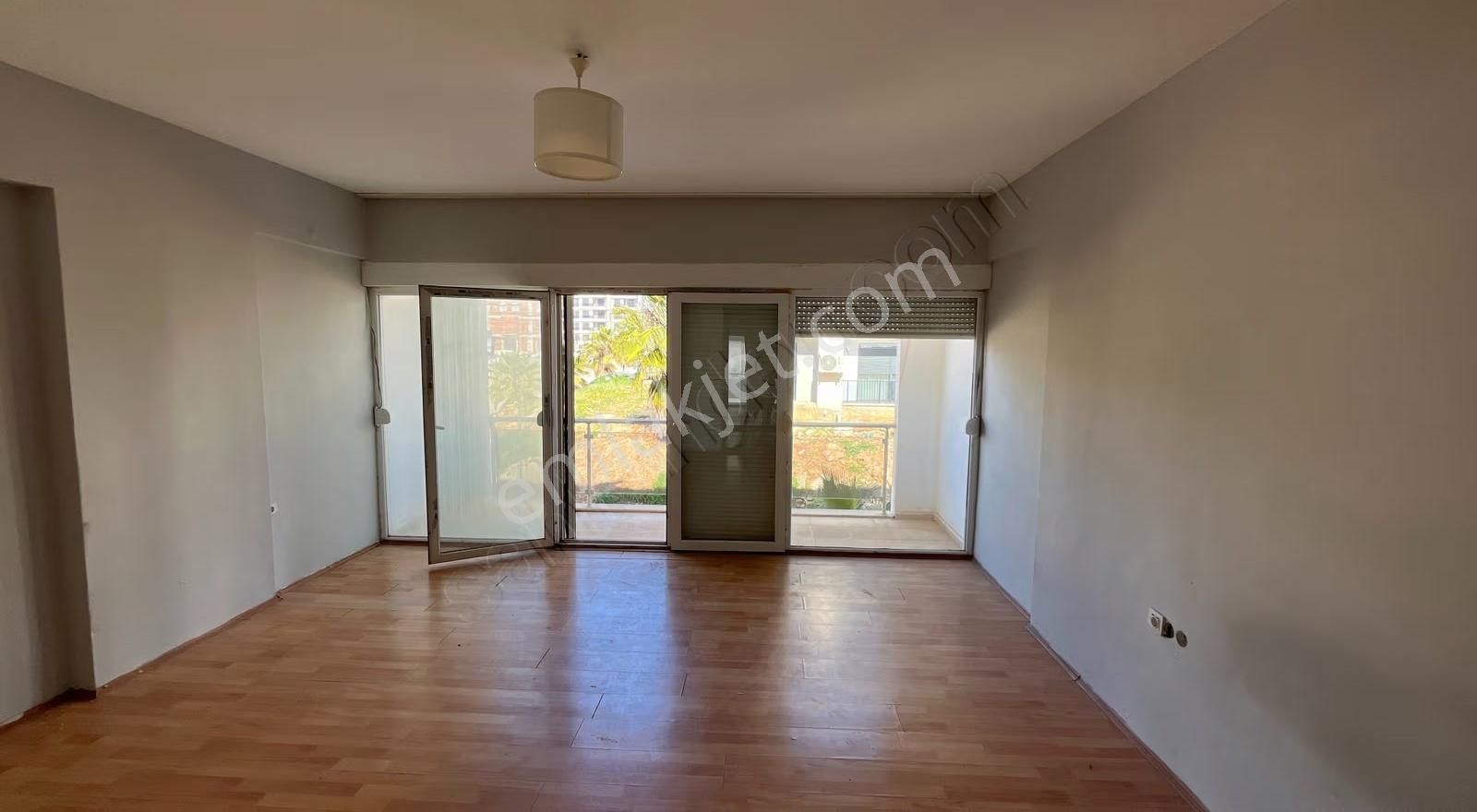 Altıntaşta Bölgenin En Geniş 2+1 Dubleksi! 4 Balkonlu & Ferah - Görsel 4