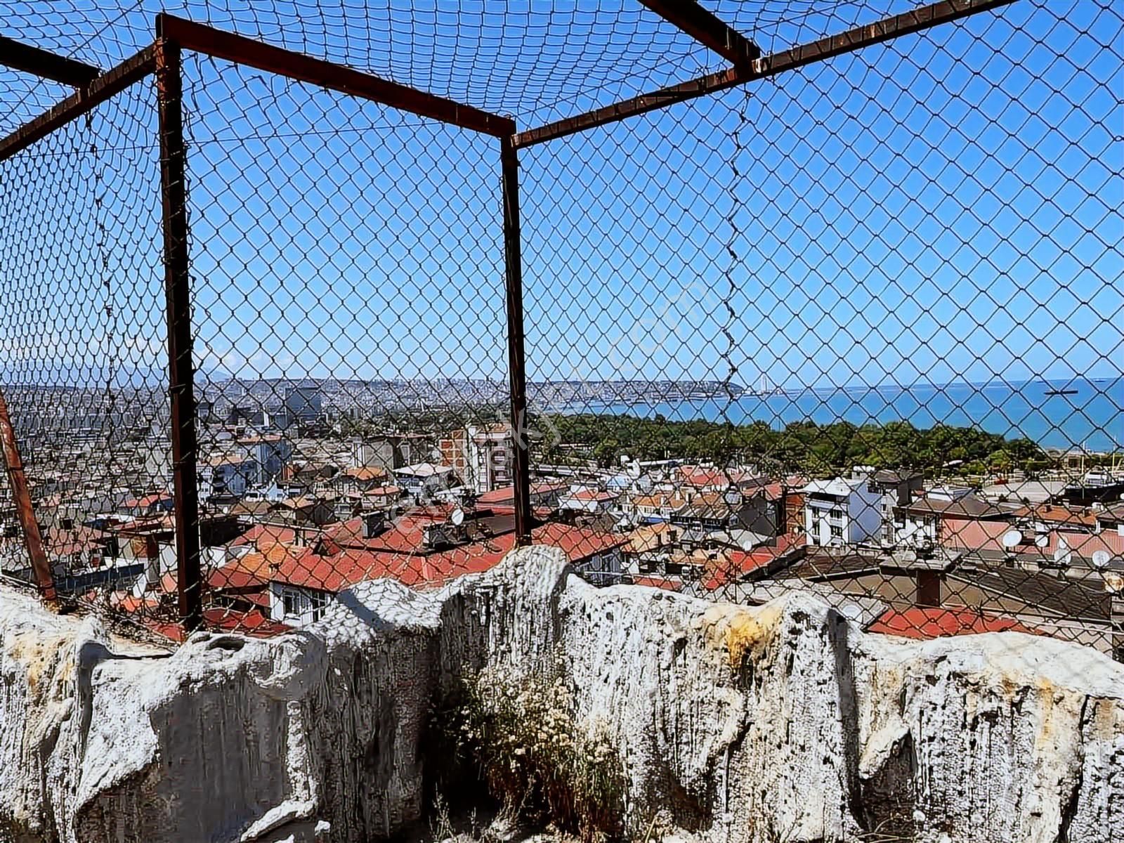 Canik'te Denize 200 Metre Mesafede Full Deniz Manzaralı Tripleks - Görsel 13