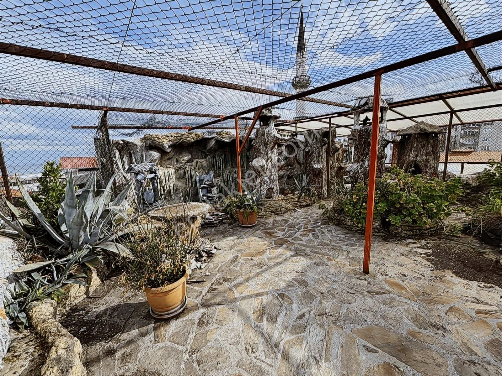 Canik'te Denize 200 Metre Mesafede Full Deniz Manzaralı Tripleks - Görsel 9