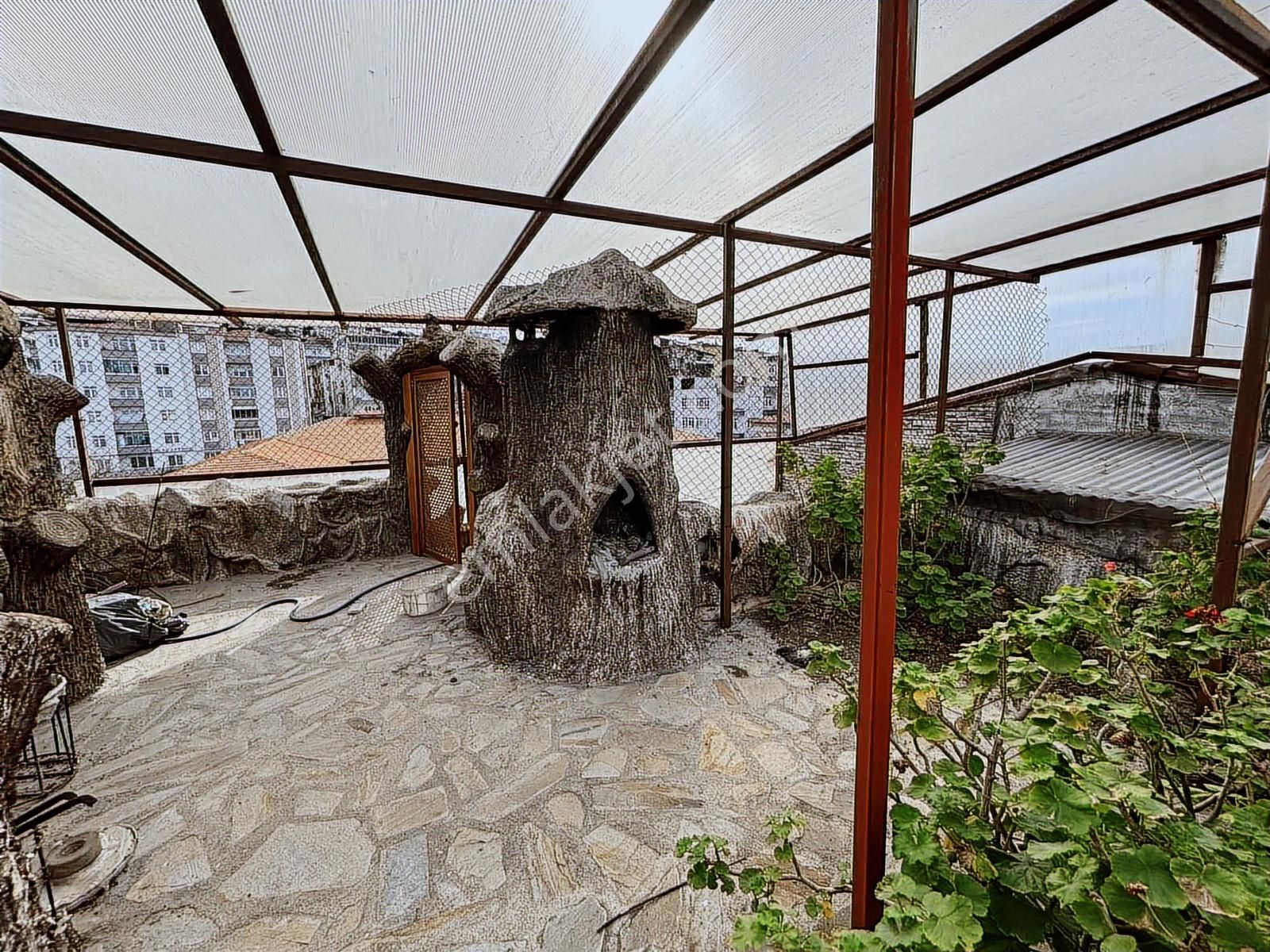 Canik'te Denize 200 Metre Mesafede Full Deniz Manzaralı Tripleks - Görsel 5