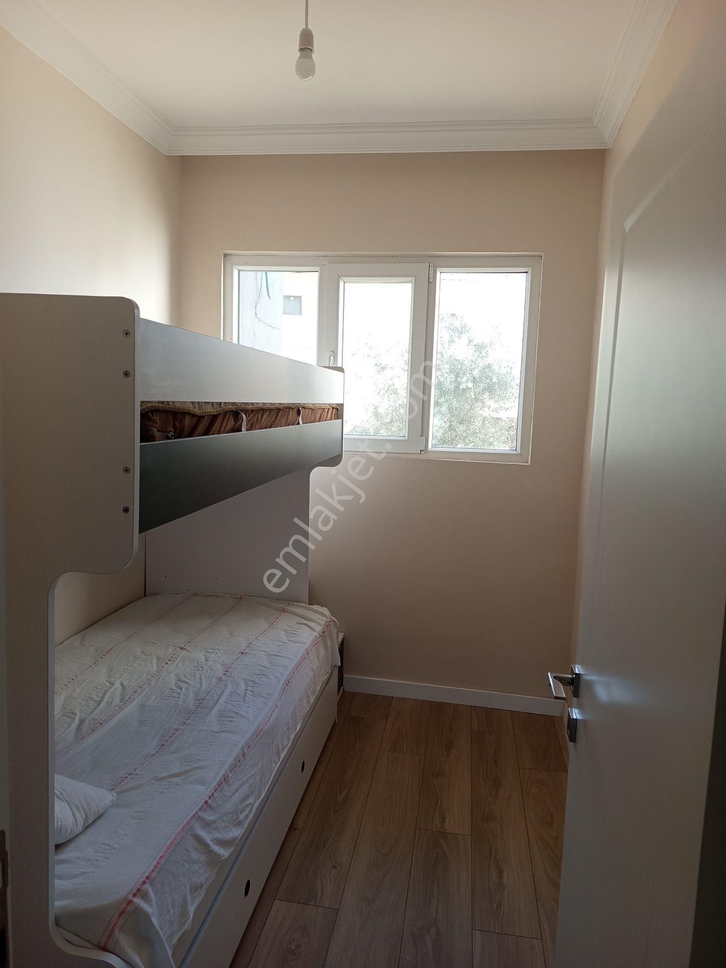 Bilge Emlak'tan Şarköy Mürefte'de Denize Sıfır Yalı Daire - Görsel 24