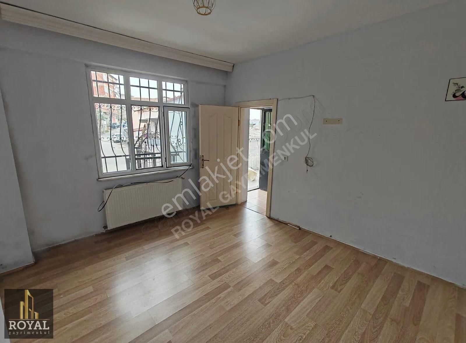 Cemil Meriçte'de Giriş Kat 1+1 Kiralık Daire - Görsel 3