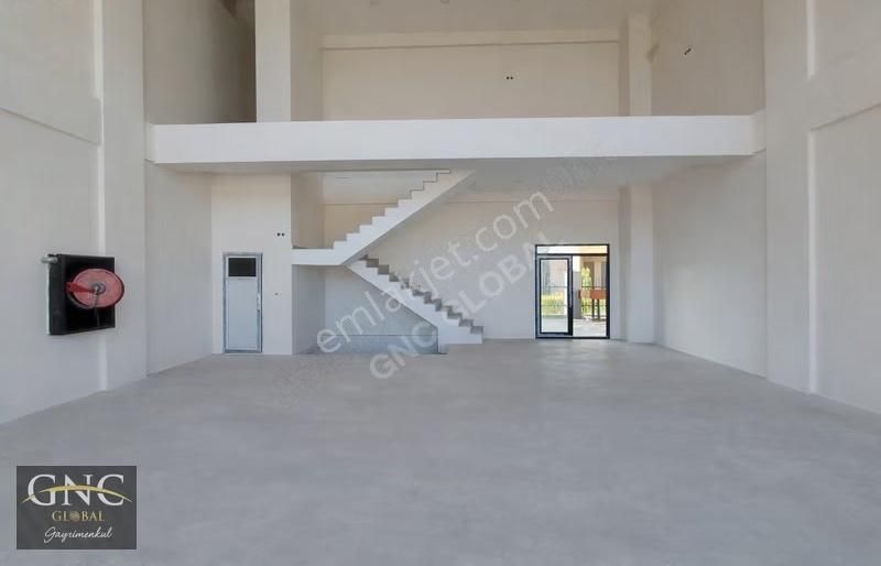 Altıntaş Antoryum Rezidans'ta 3 Katlı İskanlı Satılık Dükkan - Görsel 8