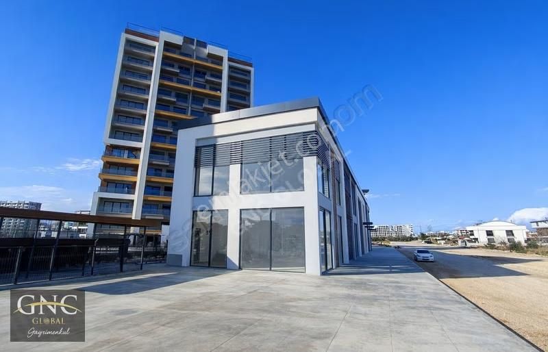 Altıntaş Antoryum Rezidans'ta 3 Katlı İskanlı Satılık Dükkan - Görsel 3