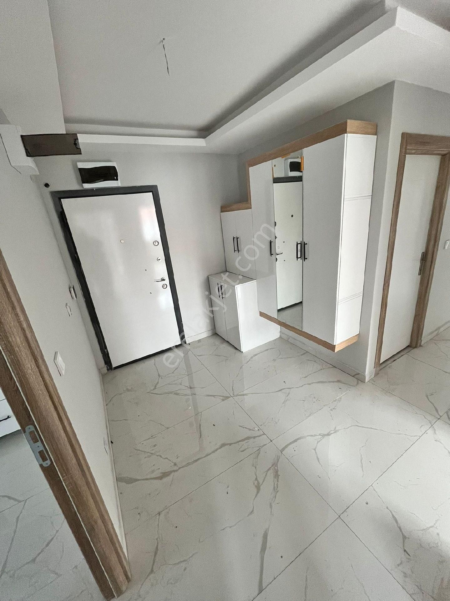 Yenikent`de Asansörlü Sıfır Yapılı Sahibinden Satılık - Görsel 9