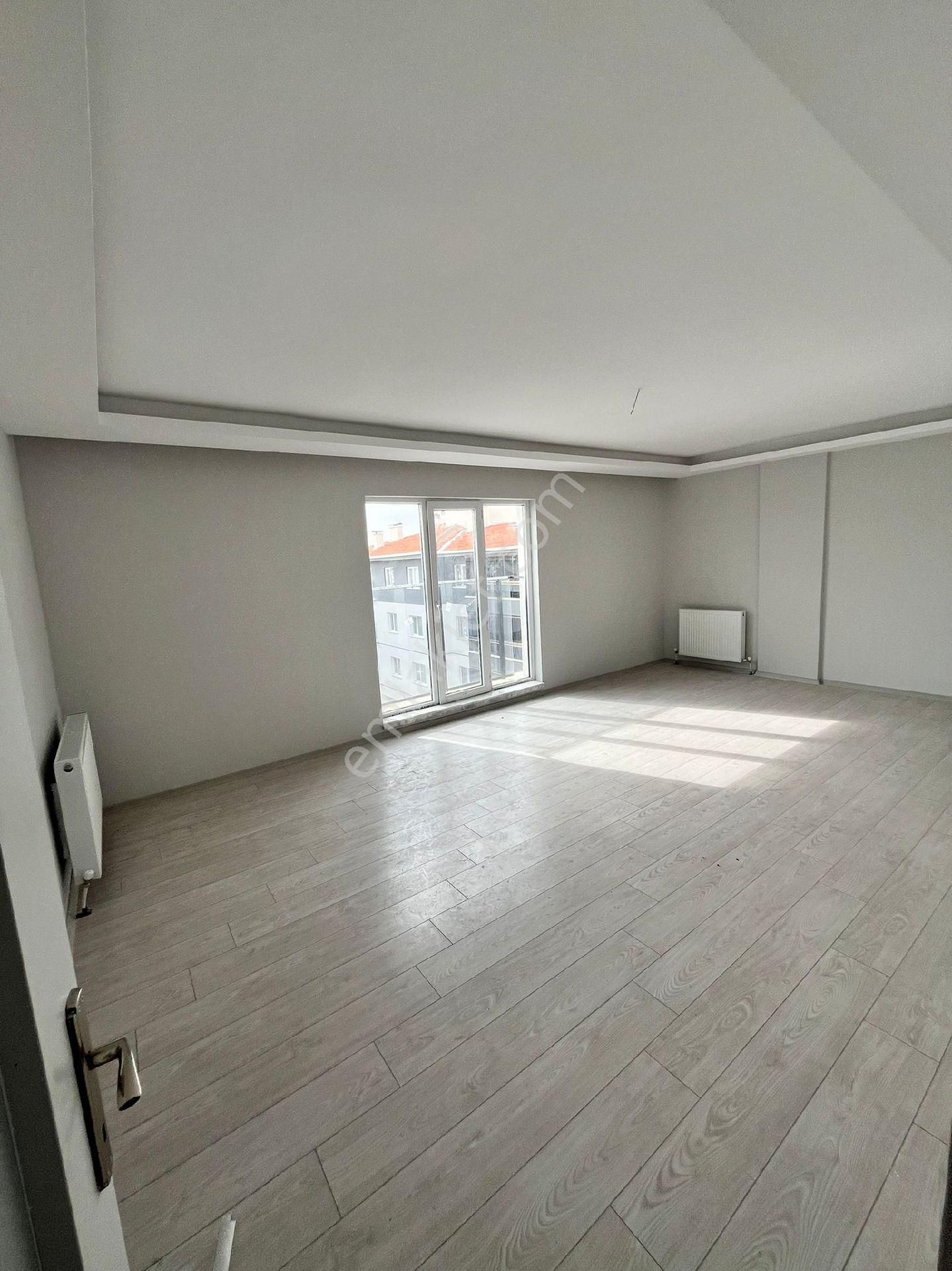 Yenikent`de Asansörlü Sıfır Yapılı Sahibinden Satılık - Görsel 5