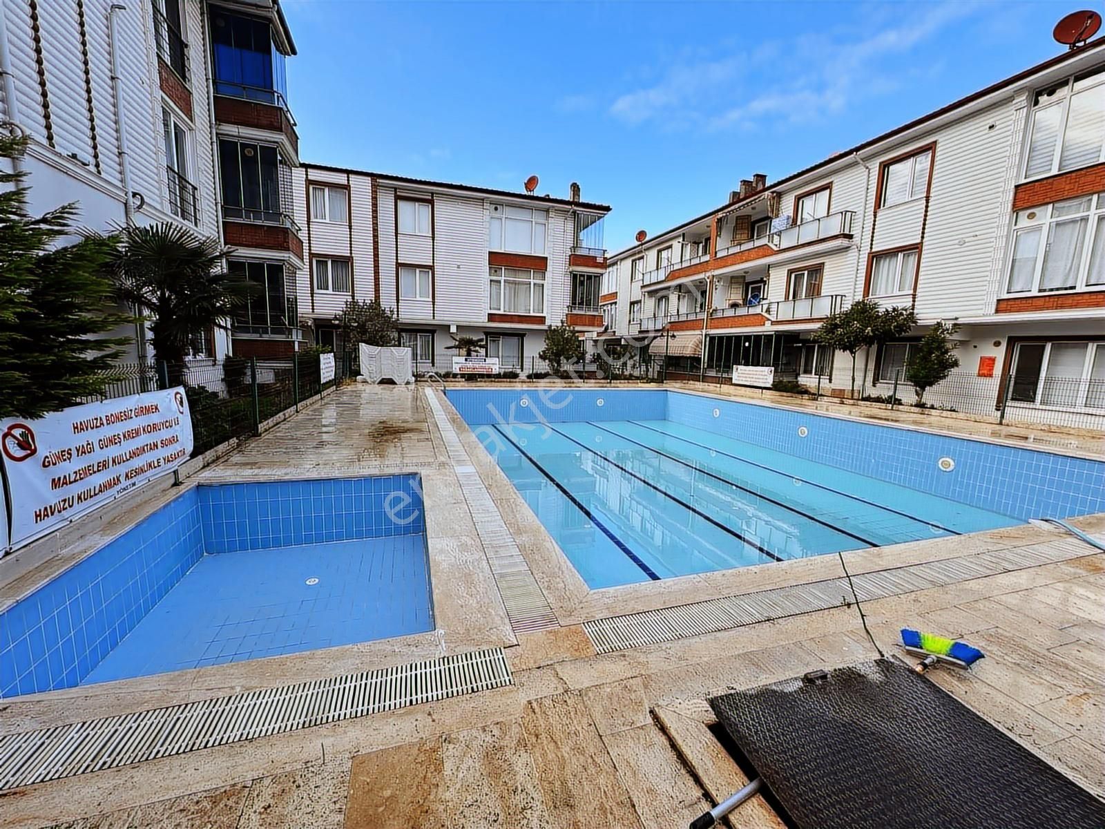 Remax Advantage'den Karasu Sahilde Havuzlu Eşyalı Satılık Daire - Görsel 19