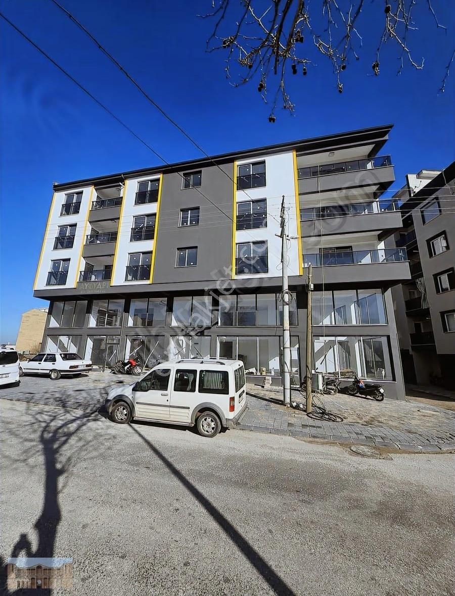 Satılık Zaferde 2+1 90 M2 Doğalgazlı Sıfır Ara Kat - Görsel 7