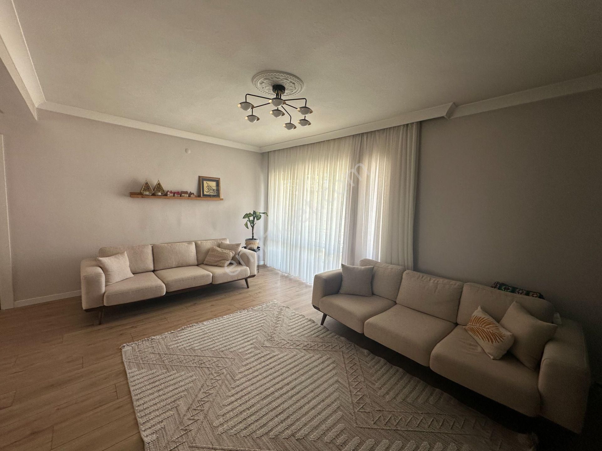 Y.kemal Cad.üzerinde, Yenilenmiş, Eşyasız,boş,110 M² Kiralık 2+1 - Görsel 4