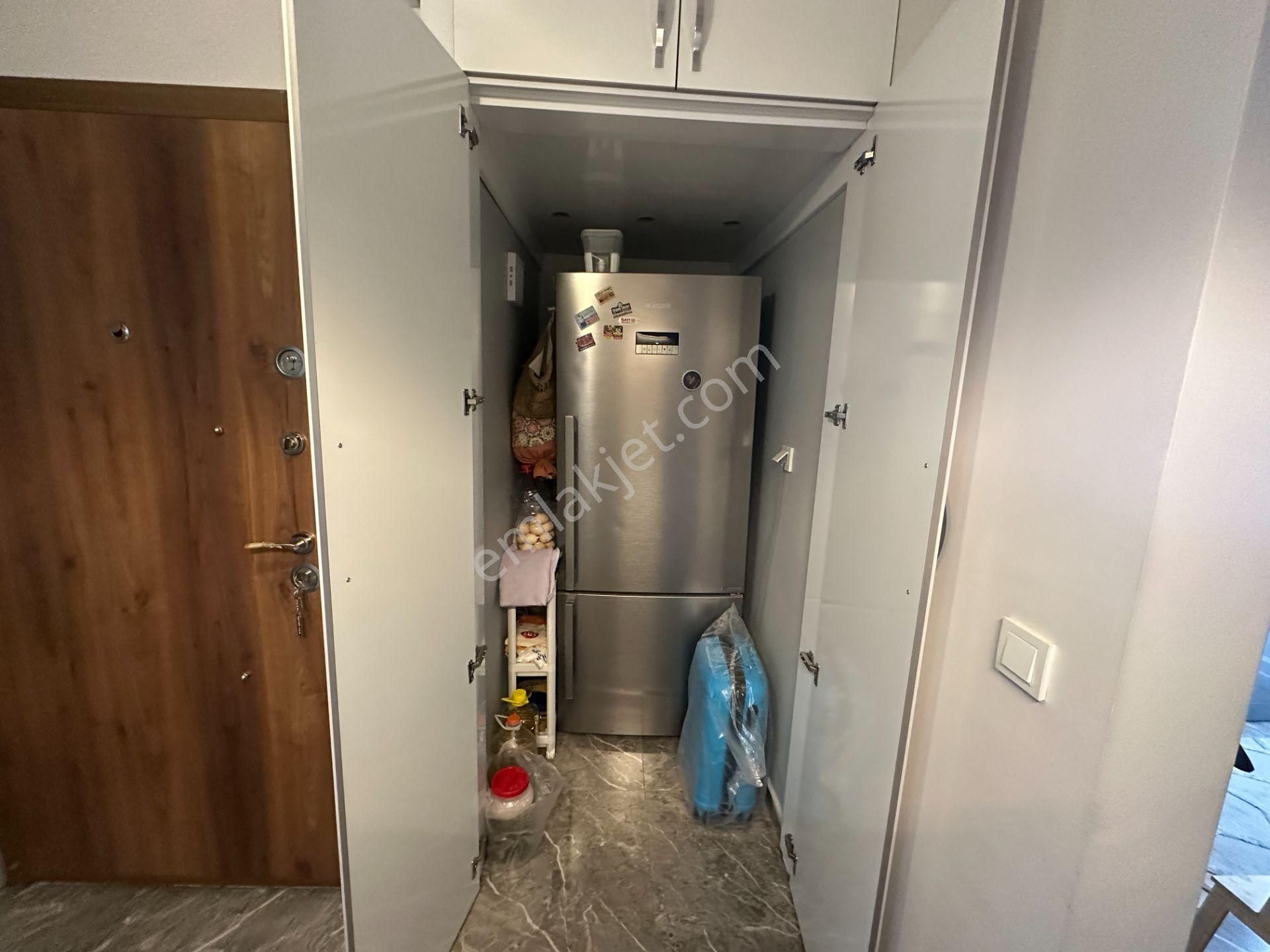 Y.kemal Cad.üzerinde, Yenilenmiş, Eşyasız,boş,110 M² Kiralık 2+1 - Görsel 29