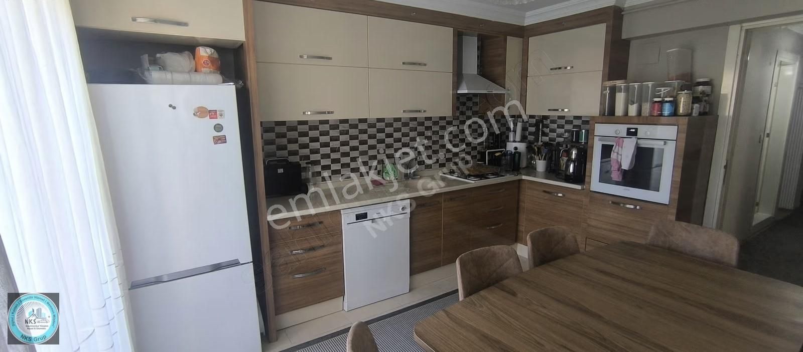 Şemikler'de Geniş 2+1 Daire, Hüseyin Çokal Cd. Üzeri - Görsel 18