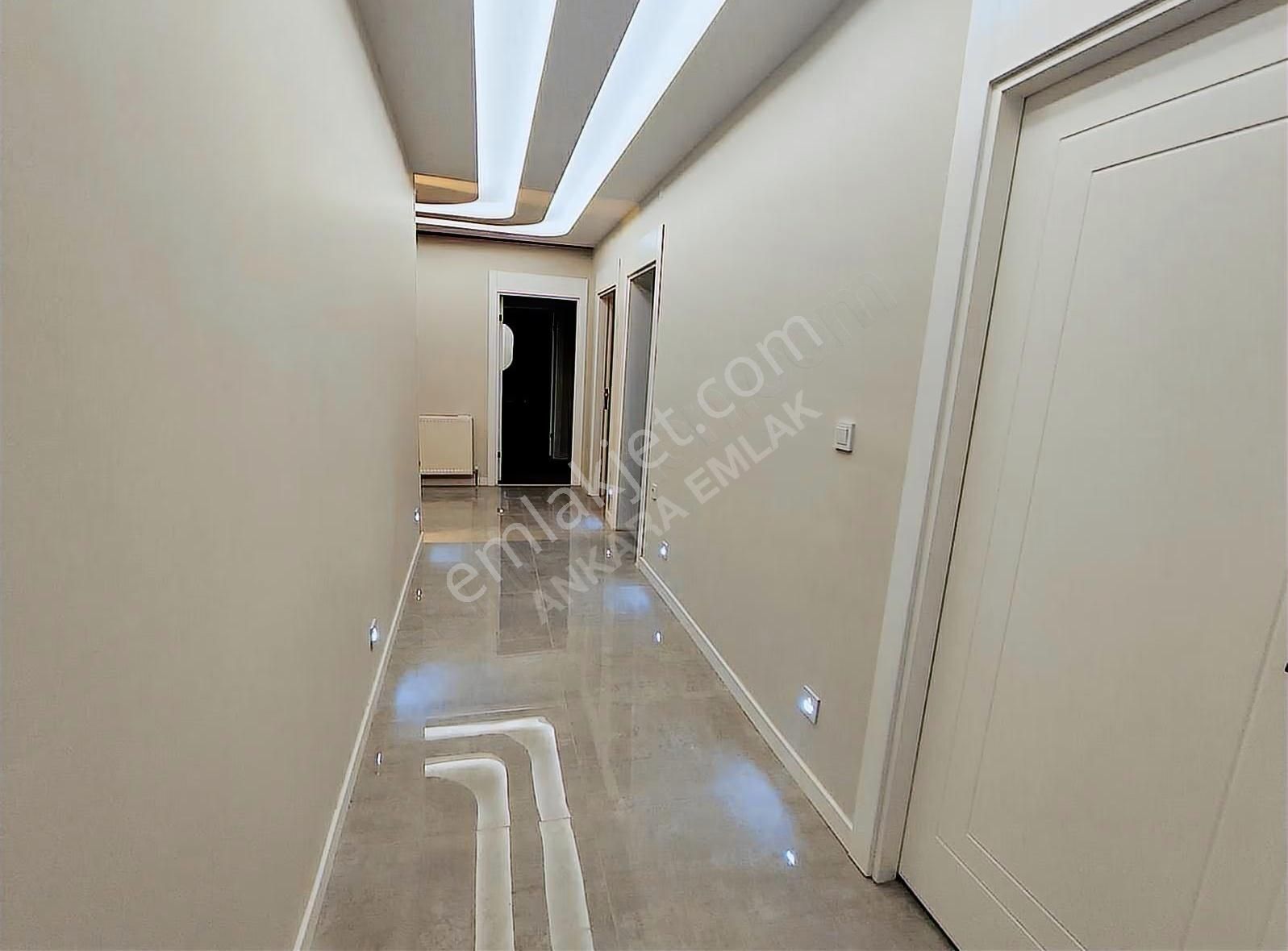 Bağlar Cd.üzerinde 2.kat 3+1 Ebeveyn Banyolu Full Yapılı Satılık - Görsel 27