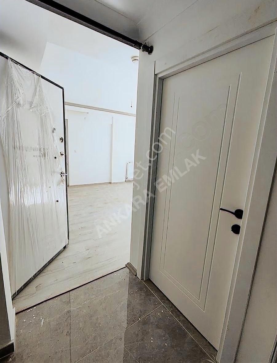 Esat Hacıyolu Sk.1.kat Bağımsız Mutfaklı Asansörlü Satılık - Görsel 25