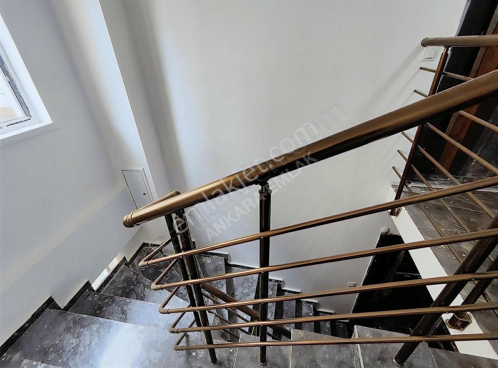 Esat Hacıyolu Sk.1.kat Bağımsız Mutfaklı Asansörlü Satılık - Görsel 16