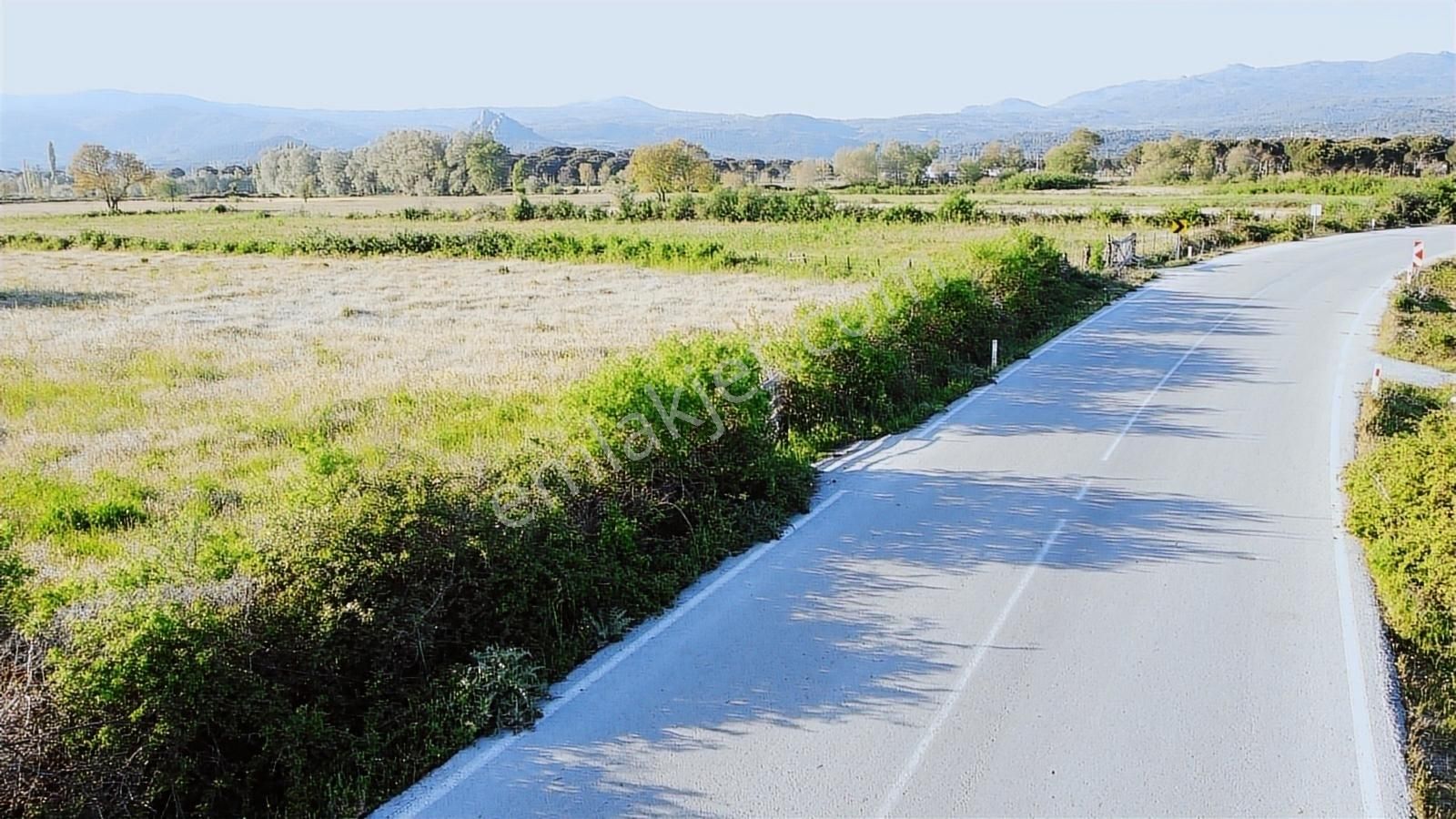 Bergama Kozak Yaylası'nda Anayol Cepheli 7.931 M² Satılık Arazi - Görsel 10