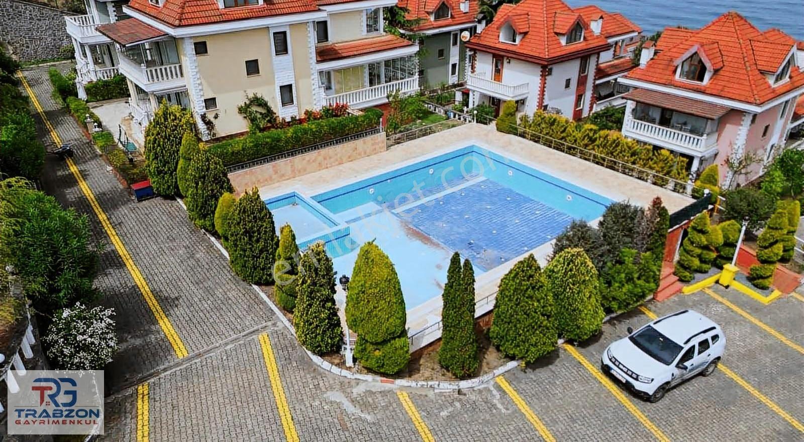 Akçaabat Mersin Korukent'te Ful Deniz Manzaralı Satılık Villa - Görsel 8