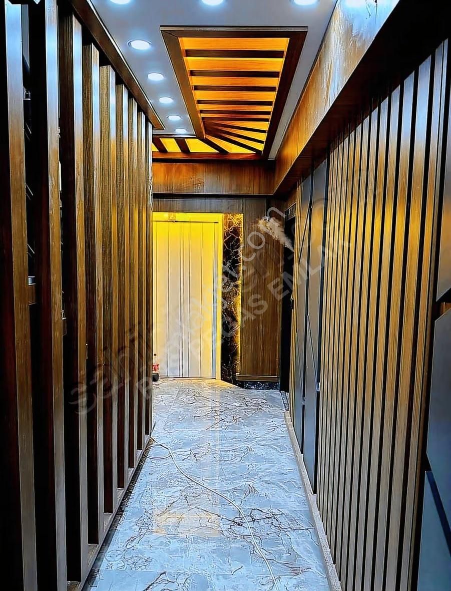 Kızıltoprak Da 2+1 Kiralık Giriş Daire - Görsel 20